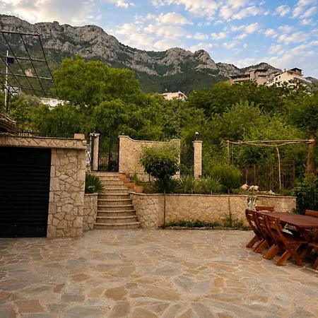 Ts Villa-mountain Views, Fireplace & Rustic Luxury Krujë