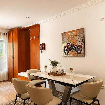Ts Villa-mountain Views, Fireplace & Rustic Luxury Krujë