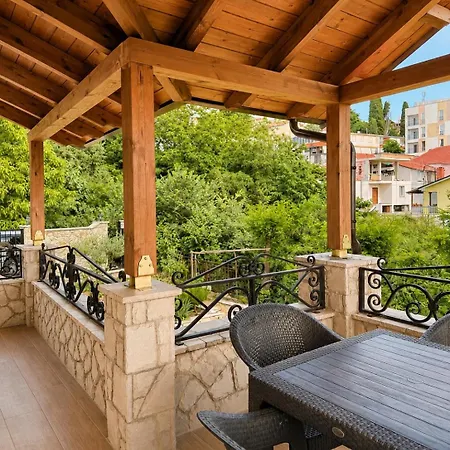 Vila Ts Villa-mountain Views, Fireplace & Rustic Luxury *